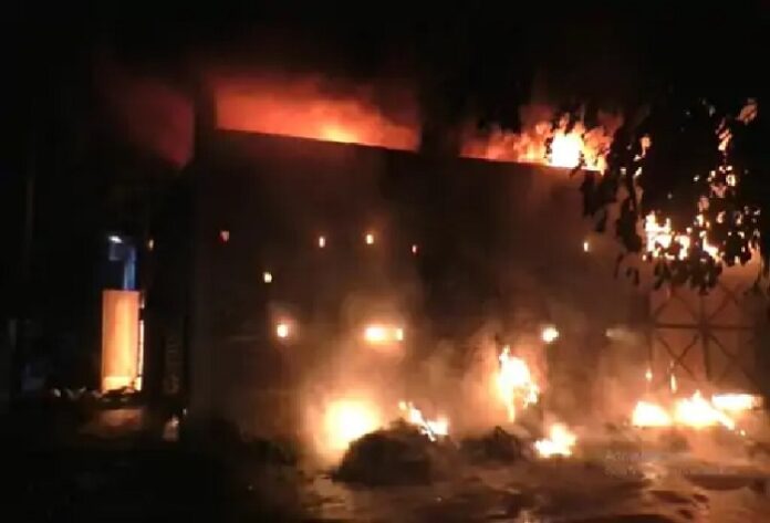 ेोुैाप Svg%3E