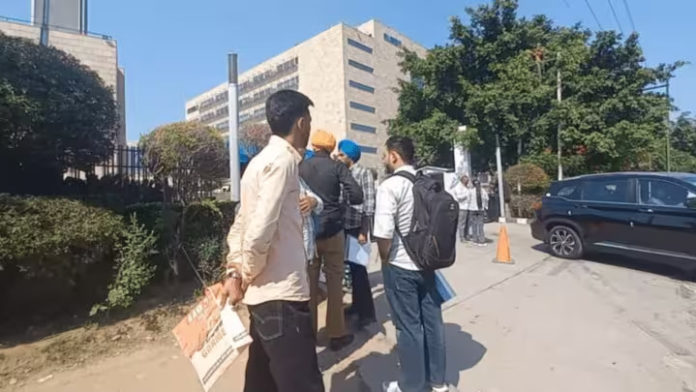 Untitled-design-5-2 Svg%3E