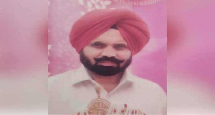 लुधियाना: बीमारी से परेशान होकर एक पूर्व सैनिक ने की खुदकुशी Svg%3E