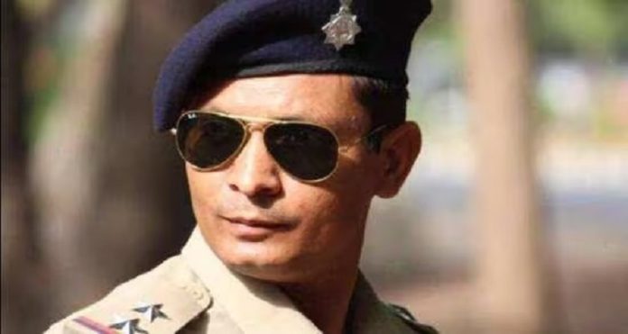 बड़ी खबर 4 महीने से फरार भगोड़े SI नवीन फोगाट ने किया सरेंडर Svg%3E