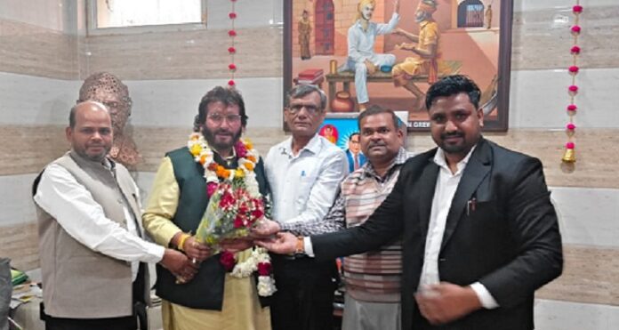 5e178ce7-89b3-441e-a86c-f3472cab997e Svg%3E